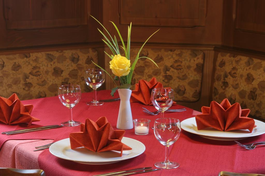 Gasthaus Hirsch Hotel Kappelrodeck Ngoại thất bức ảnh